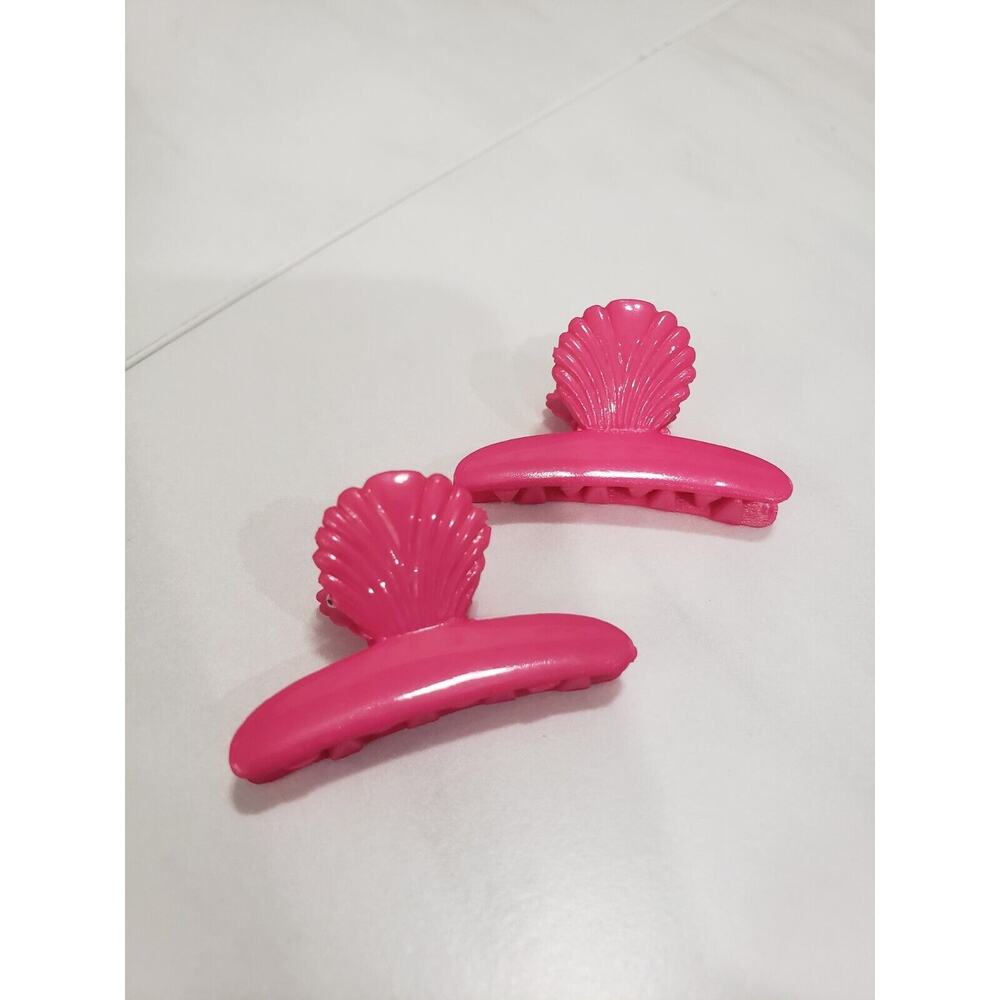 2 Vintage Barbie Hair Claw Clip Pink Seashell Shell Vintage Accessory for Doll